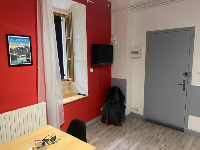 Ferienwohnung L'Unico Bagnères-de-Bigorre Exterior foto